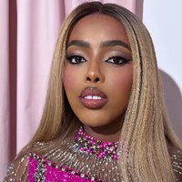 Menjadi Miss Universe Somalia dan mewakili gadis-gadis Somalia dalam kontes kecantikan telah menjadi salah satu kehormatan terbesar dalam hidup saya. Saya akan selamanya berterima kasih atas dukungan yang saya terima dari komunitas saya dan kesempatan untuk membuka pintu yang pernah ditutup untuk kami, ucapnya. Foto: Dok. Instagram @khadija.omarr.