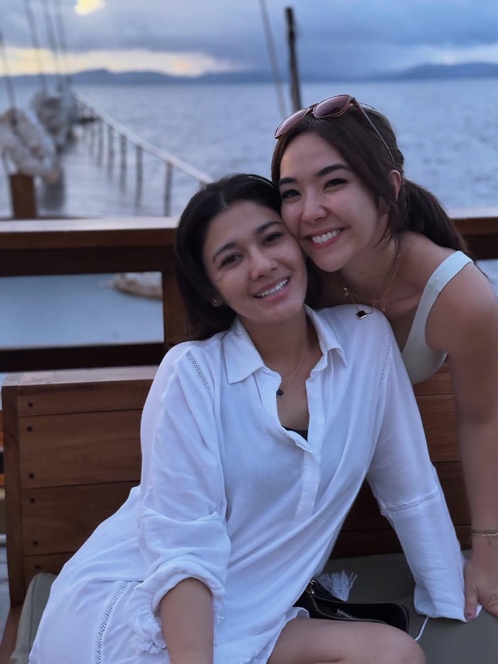 Gisella Anastasia di Raja Ampat