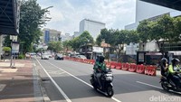 Lalu lintas lancar hingga ke arah Jalan Darmo, Jalan Basuki Rahmat, sampai Jalan Embong Malang yang merupakan kawasan pusat Kota Surabaya.