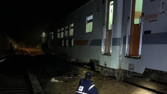Jalur KA di Daop 2 Bandung dan Daop 4 Semarang Kembali Normal