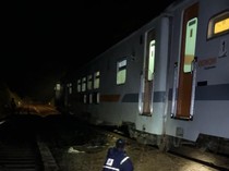 Jadwal Kereta Sempat Molor Imbas Banjir dan Longsor, KAI Minta Maaf