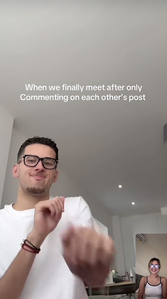 Netizen pun kembali dihebohkan ketika Jennifer dan Justin mulai menampilkan kebersamaan mereka. Berawal dari bikin TikTok bareng, Jennifer juga menonton Justin beraksi di lapangan yang semakin menguatkan dugaan hubungan keduanya. Foto: TikTok Justin Hubner