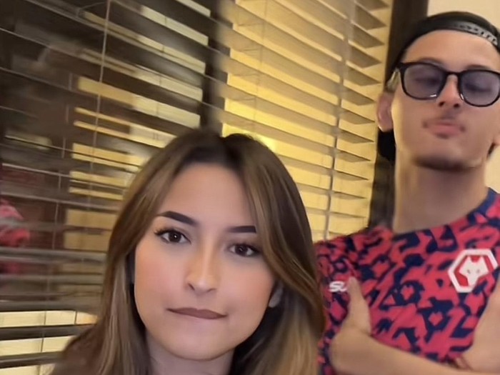 Kedekatan Jennifer Coppen dan Justin Hubner