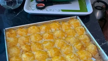Hasilnya kok jadi kayak kue bolen. Foto: TikTok/fitriirahmadhanii26
