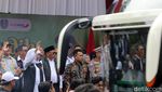 Khofifah Berangkatkan Ribuan Peserta Mudik Gratis