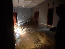 Longsor Jebol Rumah di Kulon Progo, 1 Orang Tertimbun Sejam