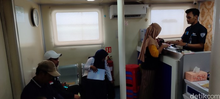 Pelayanan di Teras BRI Kapal