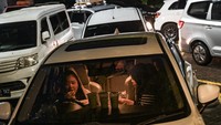 Kebijakan ini dibuat agar tidak terjadi penumpukan yang mengakibatkan kemacetan di ruas jalan tol. 