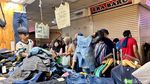Potret Suasana Pasar Tanah Abang Jelang Lebaran