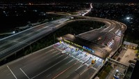 Pada H-2 Idul Fitri 1446 H arus mudik di Simpang Susun Cileunyi menuju arah Sumedang, Tasik dan Garut terpantau ramai lancar.