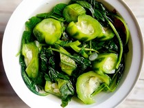 Resep Sayur Bening Oyong dan Bayam yang Berkuah Bening Segar