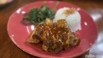 Sedapnya Mie Tektek dan Iga Warisan di Resto Asri Nuansa Jawa