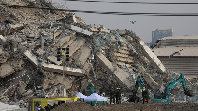 Dashyatnya Gempa 7,7 M Hingga Pemimpin Junta Myanmar Muncul