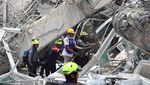 Tim Penyelamat Cari Korban Gedung Runtuh Imbas Gempa di Thailand