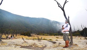 Ide Libur Lebaran 2025: Mendaki Gunung Papandayan
