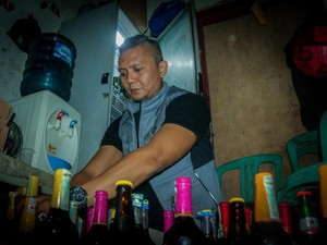 Wawalkot Bogor Razia Warung Kelontong Jual Miras, 507 Botol Disita