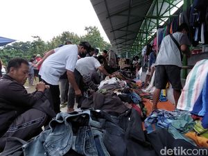 Menengok Kesibukan di Pasar Kulon Progo Saat Prepegan Jelang Lebaran