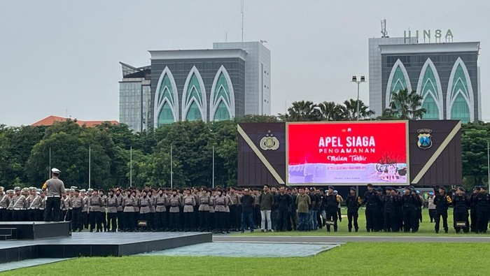 Apel pengamanan malam takbiran Polda Jatim