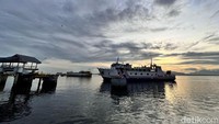 Lonjakan arus kendaraan menuju pelabuhan sudah terjadi sejak pukul 03.00 WIB (Foto: Eka Rimawati)