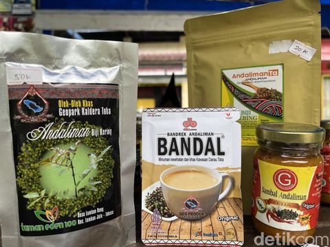 Berbagai jenis produk olahan andaliman (Kartika Sari/detikcom)