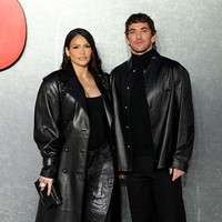 Page Six mengabarkan, kehadiran Cassie ini menandai penampilan pertamanya di acara karpet merah sejak mengajukan gugatan terhadap Combs pada November 2023. Dalam gugatan tersebut, Ventura menuduh mantan bos Bad Boy Records itu melakukan pemerkosaan, kekerasan, dan tindakan pelecehan lainnya. (Foto: Lia Toby/Getty Images)