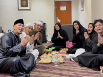 Celine Evangelista Lebaran di Makkah, Nikmati Suara Takbir di Masjidil Haram