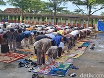 Majelis Sholawat Asyghil Kubro Bantul Salat Id Hari Ini, Begini Acuannya