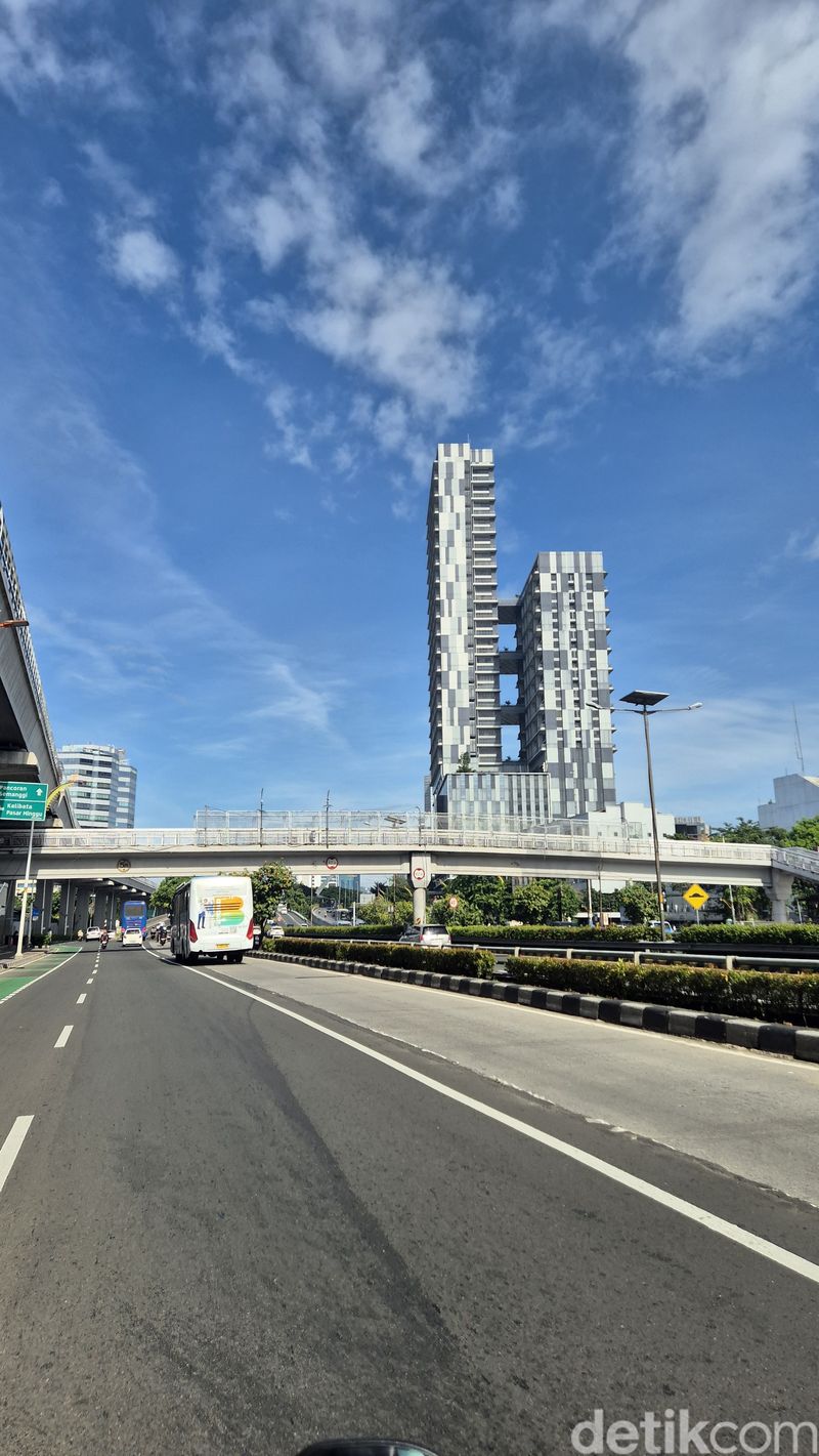 Lalin lengang di Jakarta H-1 Lebaran 2025