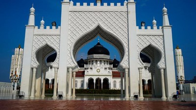 Melihat dari Dekat Masjid Baiturrahman, Ikon Aceh yang Ada sejak Abad 17
