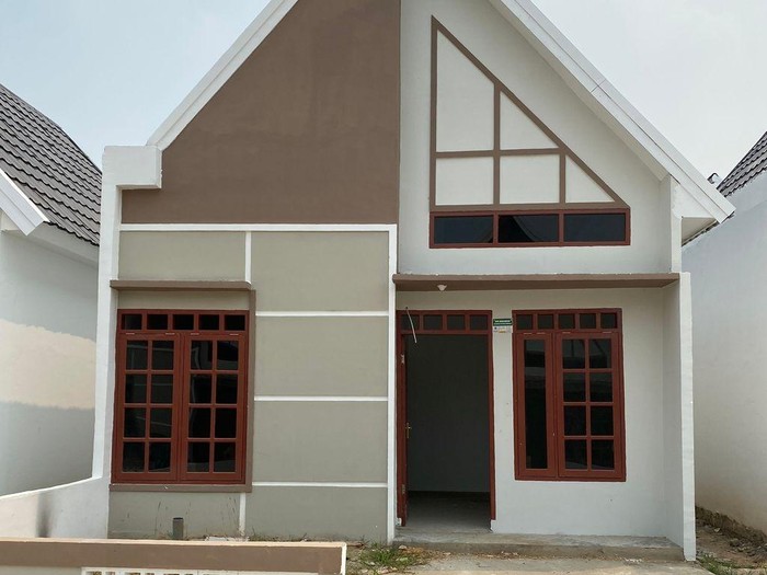 Penampakan Rumah Perumahan Grand Famili Ceria 1E