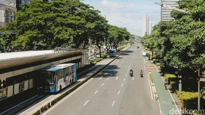 Potret Jakarta Lengang H-1 Lebaran Ditinggal Mudik