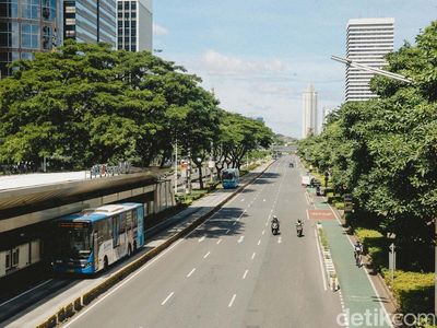 Potret Jakarta Lengang H-1 Lebaran Ditinggal Mudik