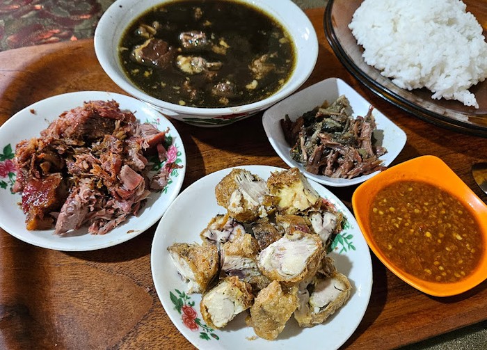 Gurih Mlekoh! 5 Rawon Legendaris di Malang Ada yang Berusia 83 Tahun
