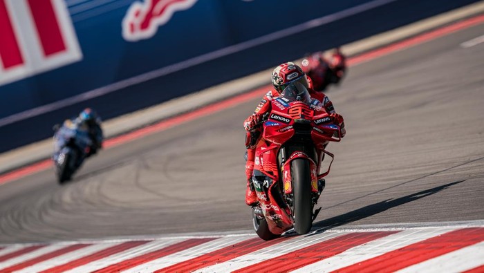 AUSTIN, TEXAS - MARCH 30: Marc Marquez of Spain and Ducati Lenovo Team is leading during the Race of the MotoGP Red Bull Grand Prix of The Americas on March 30, 2025 in Austin, Texas. (Photo by Steve Wobser/Getty Images)