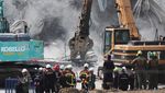 Alat Berat Dikerahkan Cari Korban Gedung Runtuh Akibat Gempa di Bangkok