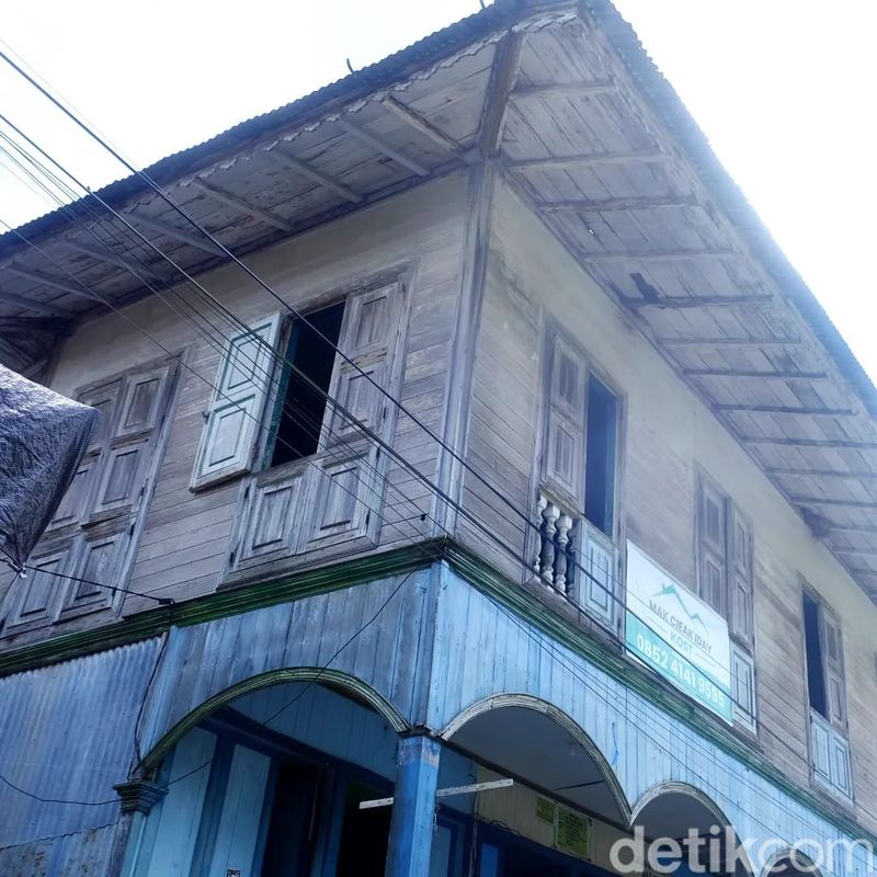 Bangunan antik di Kampung Arab Tanjung Selor.