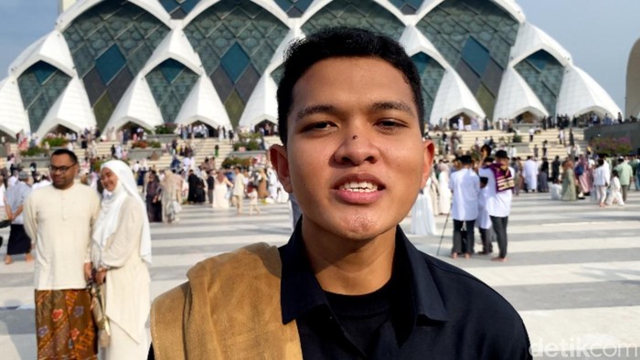 Daffa warga Samarinda tidak mudik dan pilih Lebaran di Bandung.