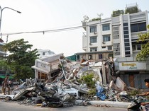 Pemberontak Sebut Militer Myanmar Lanjutkan Pengeboman Saat Krisis Gempa