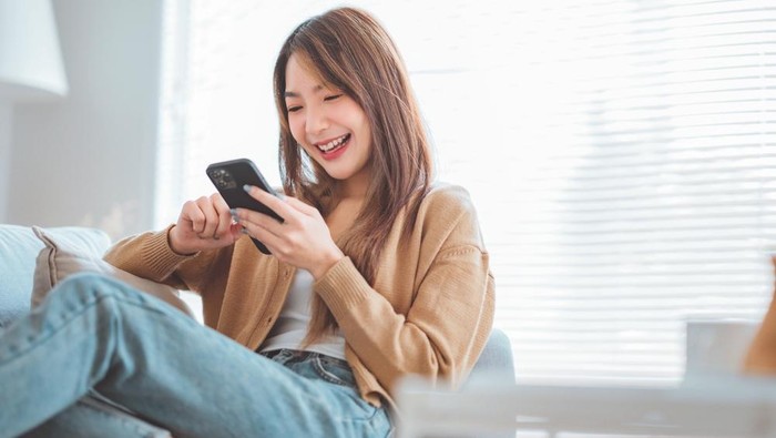 Ilustrasi mobile banking