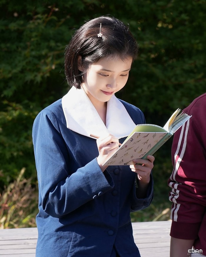 Foto behind-the-scene drama Korea When Life Gives You Tangerines.
