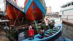 Lihat Lagi Perjuangan Warga Tunaikan Salat Id di Pelabuhan Sunda Kelapa