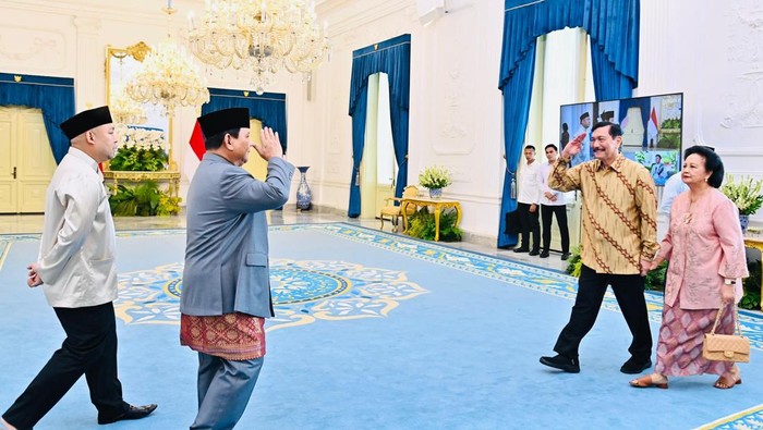 Luhut Binsar Pandjaitan Luhut Binsar Pandjaitan