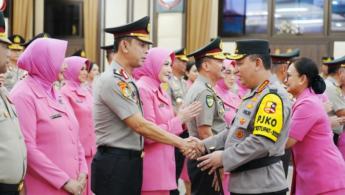 Mantan Dirtipidnarkoba Bareskrim Polr, Mukti Juharsa naik pangkat jadi irjen.