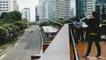 Menikmati Lengangnya Jalan Protokol Jakarta Saat Lebaran