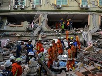 Pilu Ibu Hamil Meninggal Sesaat Usai Dievakuasi dari Puing Gempa Myanmar