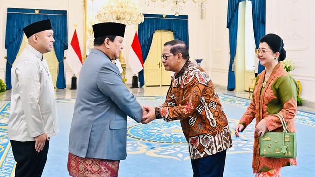 Rahasia Negara Saat Pramono Ngobrol Berdua dengan Prabowo