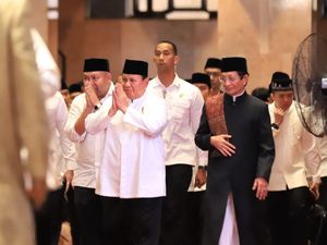 Prabowo dan Gibran Sholat Ied di Istiqlal, Lanjut Halalbihalal di Istana Merdeka