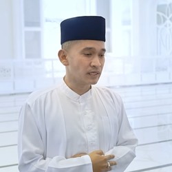 Belajar Manasik, Ruben Onsu Siap Haji Tahun Ini