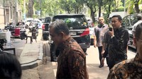 Tidak ketinggalan Wasekjen PDIP Utut Adianto, Ketua DPP PDIP Basuki Tjahaja Purnama atau Ahok, anggota DPR F-PDIP Yasonna Laoly, TB Hasanuddin, Trimedya Panjaitan, Deddy Sitorus, politikus PDIP Trimedya Panjaitan dan Maqdir Ismail juga turut hadir. (Mulia/detikcom)
