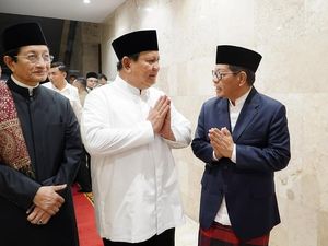 Pramono Ngobrol 4 Mata dengan Prabowo di Istiqlal, Bahas Rahasia Negara